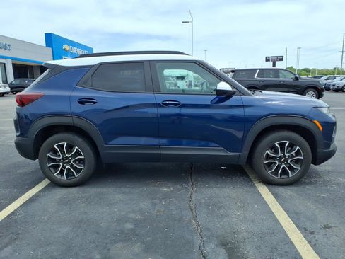 Used 2023 Chevrolet TrailBlazer ACTIV w/ Convenience Package AWD/4WD image 28