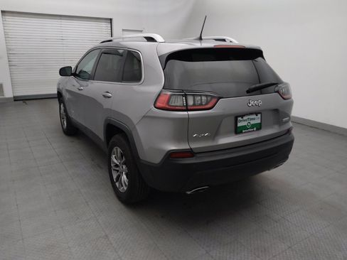 Used 2019 Jeep Cherokee Latitude Plus w/ Cold Weather Group AWD/4WD image 5