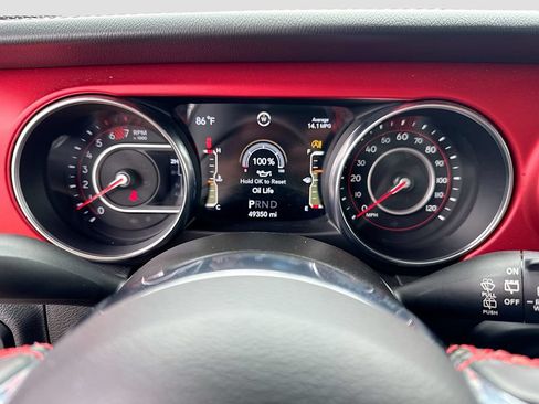 Used 2021 Jeep Wrangler Unlimited Rubicon AWD/4WD image 12
