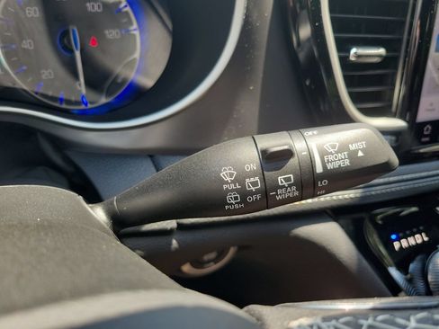 New 2026 Chrysler Pacifica Select FWD image 35