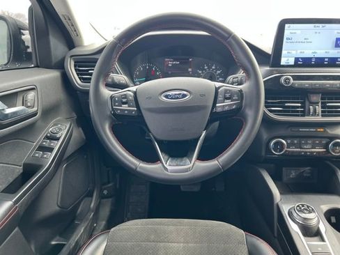 Used 2022 Ford Escape SEL w/ SEL Stealth AWD Package image 16