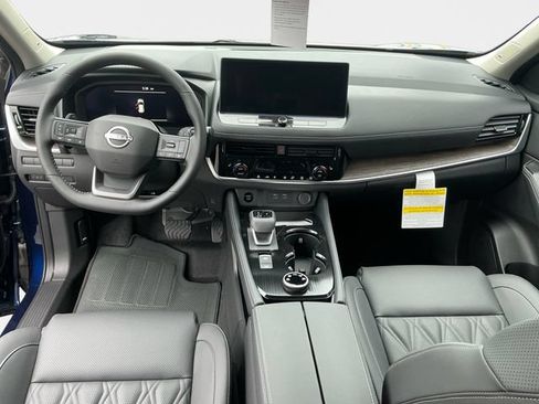 New 2026 Nissan Rogue Platinum AWD/4WD image 12
