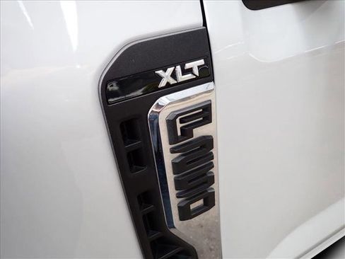 Certified 2023 Ford F250 XLT image 8