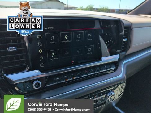 Used 2023 GMC Sierra 1500 SLT w/ SLT Premium Plus Package AWD/4WD image 16