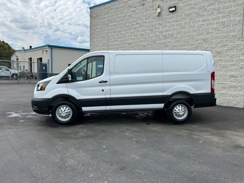 New 2025 Ford Transit 250 250 Low Roof All Wheel Drive image 6