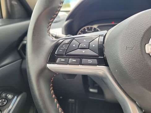 Certified 2025 Nissan Altima 2.5 SR FWD image 25