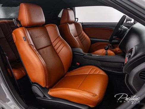 Used 2023 Dodge Challenger SRT Hellcat w/ Plus Package RWD image 38