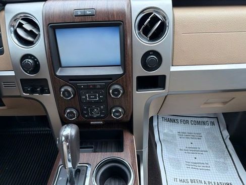 Used 2014 Ford F150 Lariat w/ Equipment Group 502A Luxury AWD/4WD image 21