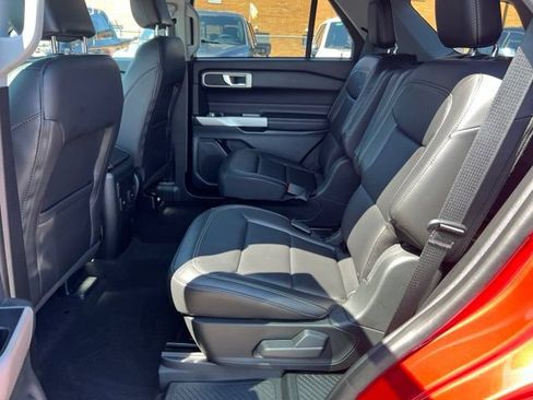 Certified 2023 Ford Explorer XLT w/ Equipment Group 202A AWD/4WD image 21