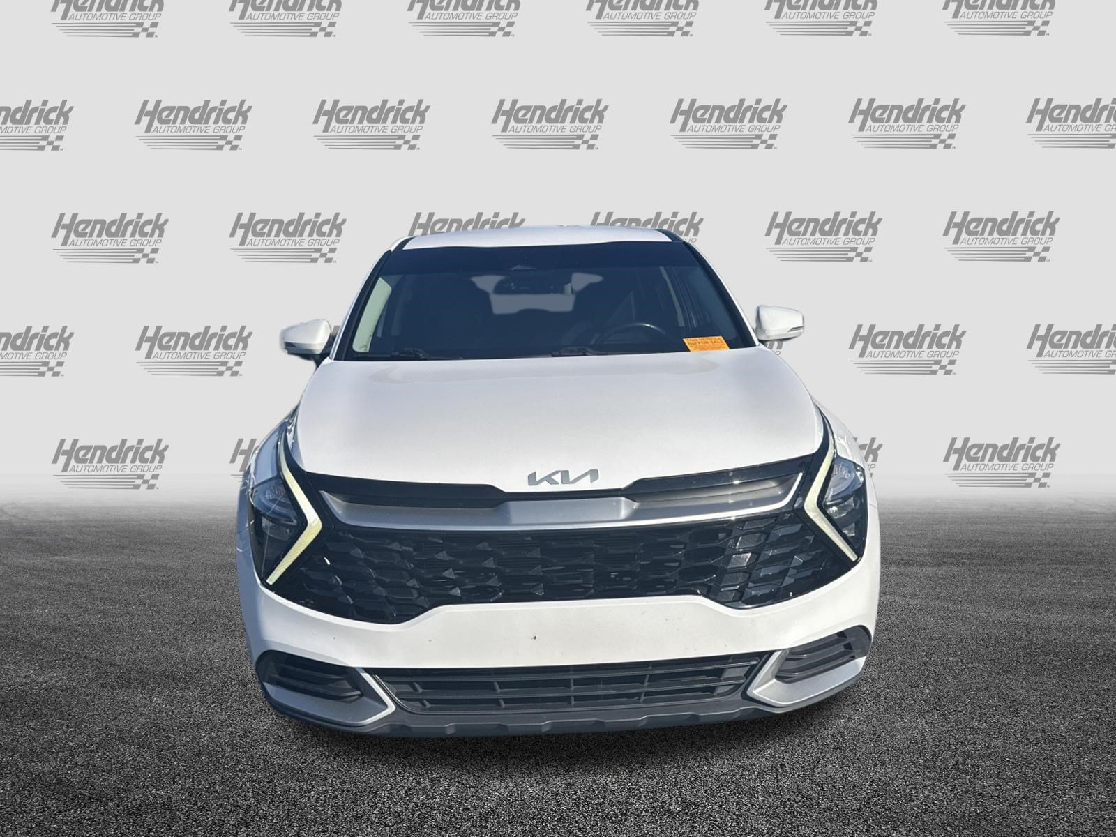 Used 2023 Kia Sportage EX FWD image 3