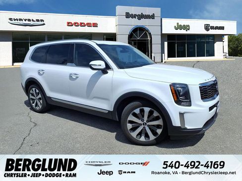 Used 2021 Kia Telluride S AWD/4WD image 1