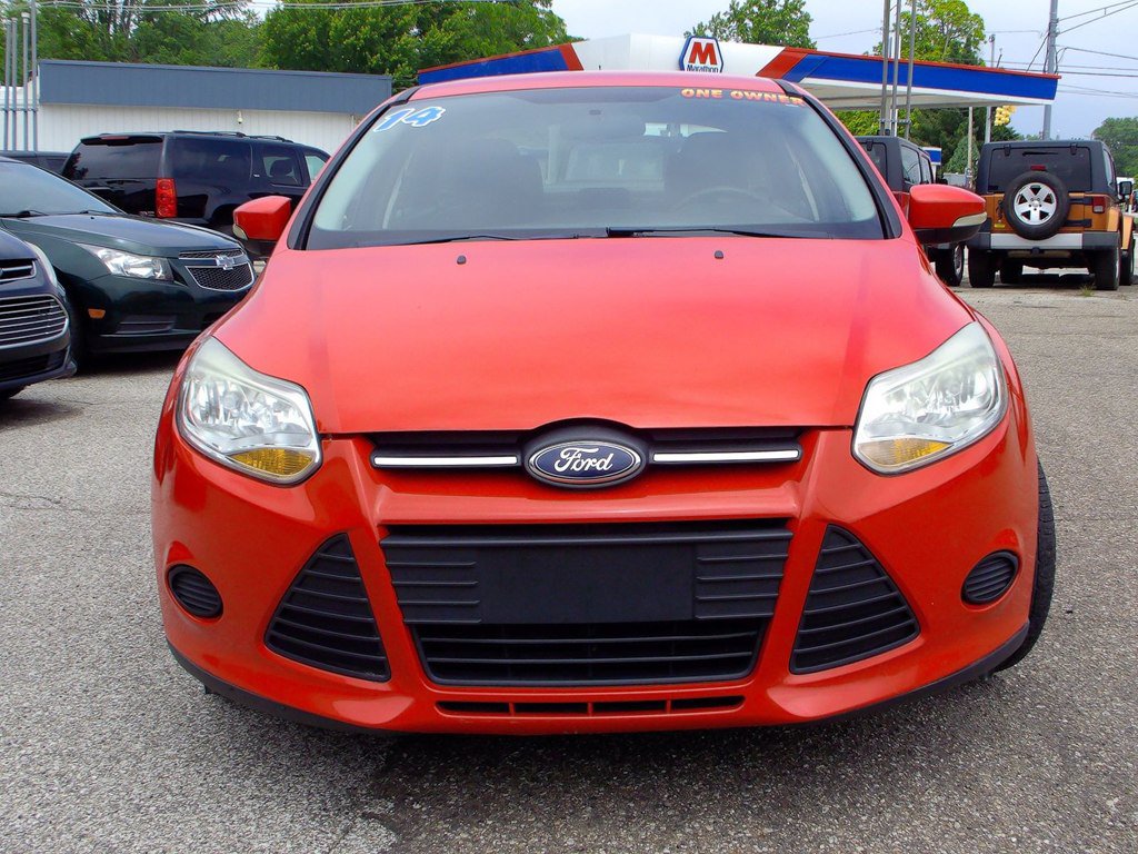 Used 2014 Ford Focus SE FWD image 3