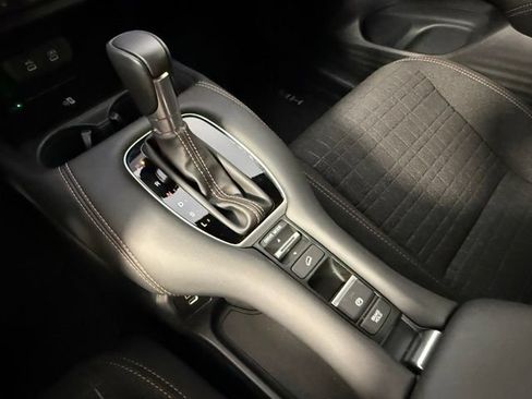 Used 2026 Honda HR-V Sport image 24