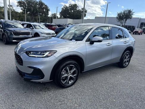 Used 2025 Honda HR-V EX-L image 5