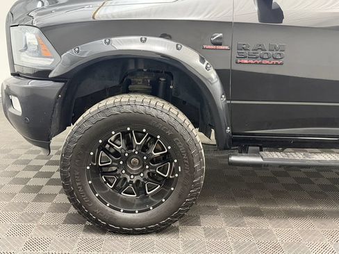 Used 2016 RAM 3500 Laramie AWD/4WD image 10