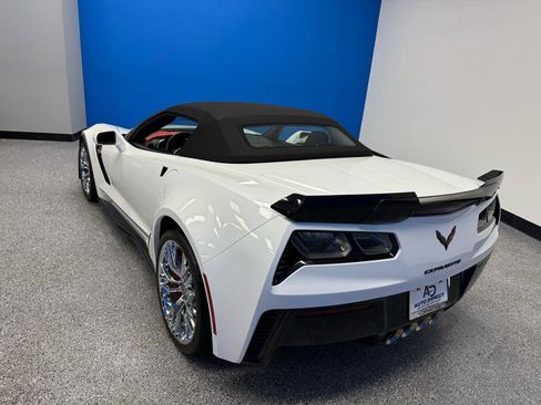 Used 2016 Chevrolet Corvette Z06 w/ 3LZ Preferred Equipment Group RWD image 33