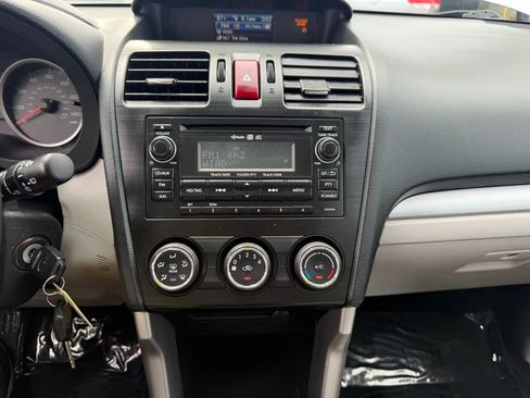 Used 2015 Subaru Forester 2.5i Premium w/ Popular Package #1 AWD/4WD image 30