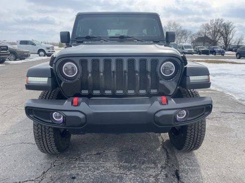 Used 2022 Jeep Wrangler Unlimited Sahara image 6