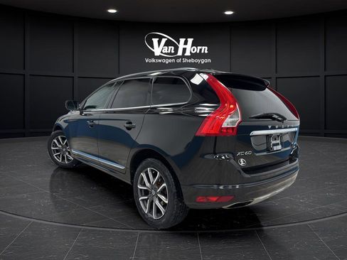 Used 2016 Volvo XC60 T6 w/ Proximity Package image 5