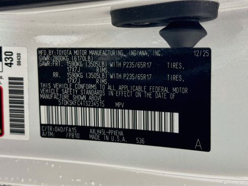 Certified 2026 Toyota Sienna LE AWD/4WD image 31