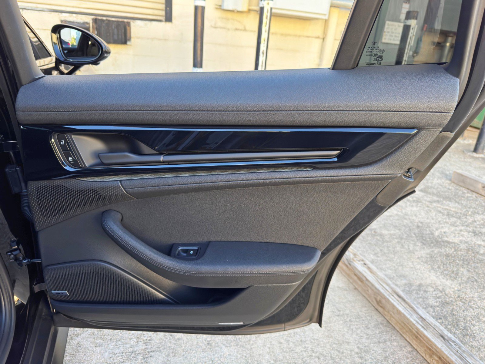 Used 2024 Porsche Panamera w/ Premium Package RWD image 53