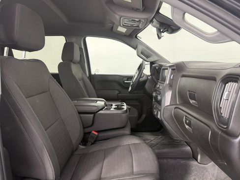 Used 2024 Chevrolet Silverado 1500 Custom AWD/4WD image 10