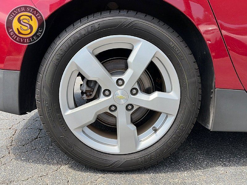 Used 2013 Chevrolet Volt Premium w/ Premium Trim Package FWD image 9