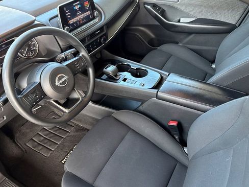 Used 2023 Nissan Rogue S FWD image 5