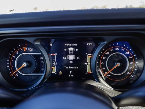 New 2026 Jeep Gladiator Mojave image 28