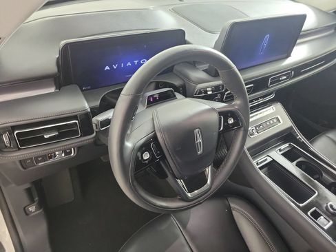 Certified 2025 Lincoln Aviator 2WD w/ Jet Appearance Package image 9