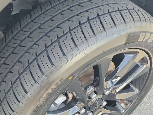 Used 2022 Jeep Grand Cherokee Trailhawk w/ Luxury Tech Group III image 34