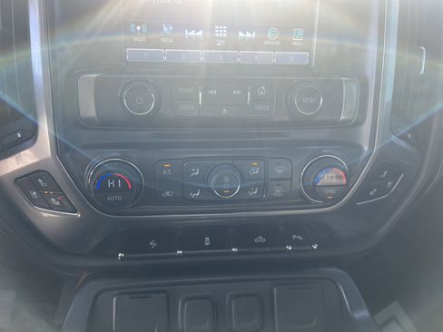 Used 2018 Chevrolet Silverado 1500 LTZ w/ LTZ Plus Package image 24