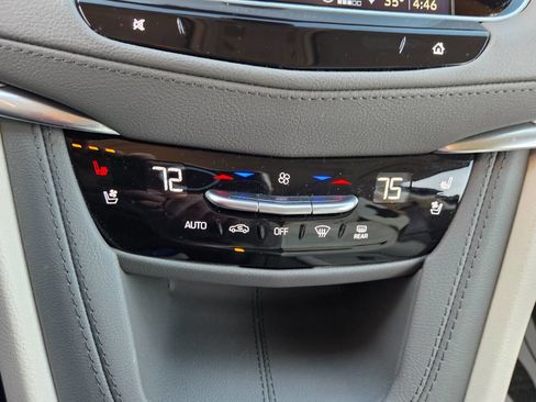 Used 2024 Cadillac XT5 Premium Luxury w/ Technology Package image 9