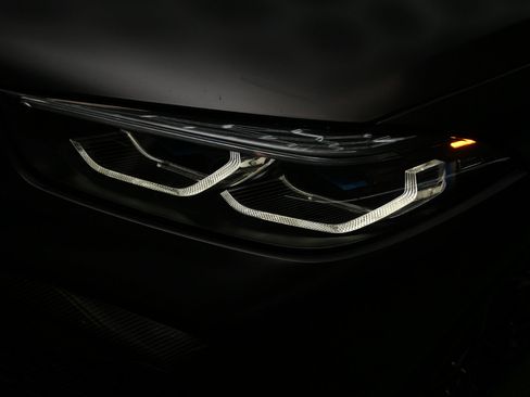 Used 2023 BMW M8 Competition w/ M Carbon Exterior Package image 9