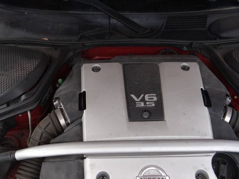 Used 2007 Nissan 350Z Touring RWD image 26