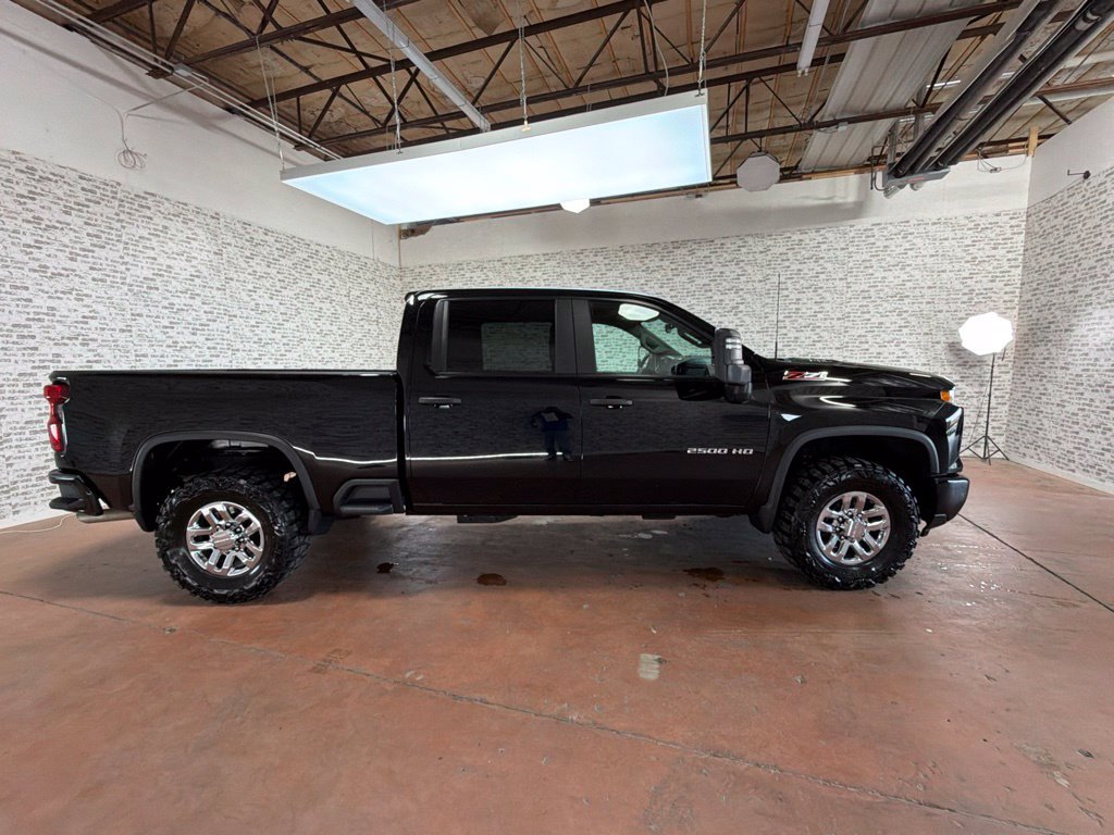Used 2025 Chevrolet Silverado 2500 Custom w/ Custom Value Package AWD/4WD image 8