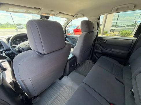 Used 2022 Nissan Frontier S w/ Technology Package AWD/4WD image 15