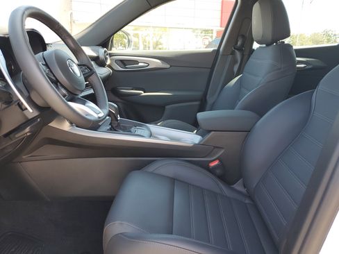 Used 2024 Alfa Romeo Tonale Veloce image 19