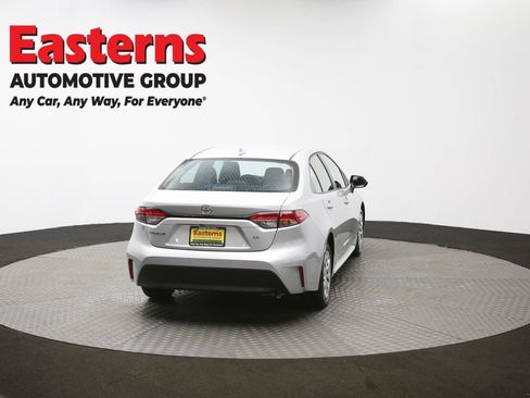 Used 2024 Toyota Corolla LE image 37