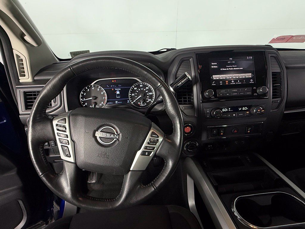 Used 2024 Nissan Titan SV w/ SV Convenience Package AWD/4WD image 14