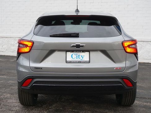 New 2026 Chevrolet Trax RS image 6
