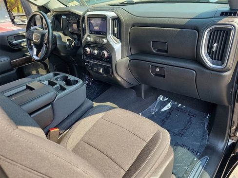 Used 2022 GMC Sierra 2500 SLE w/ SLE Convenience Package image 15