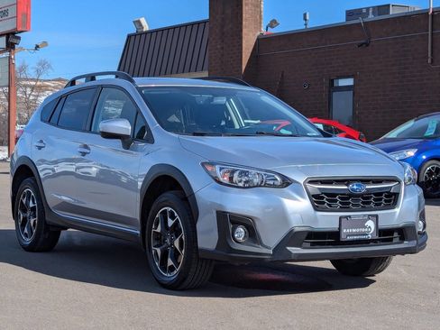 Used 2019 Subaru Crosstrek 2.0i Premium w/ Moonroof Package image 5