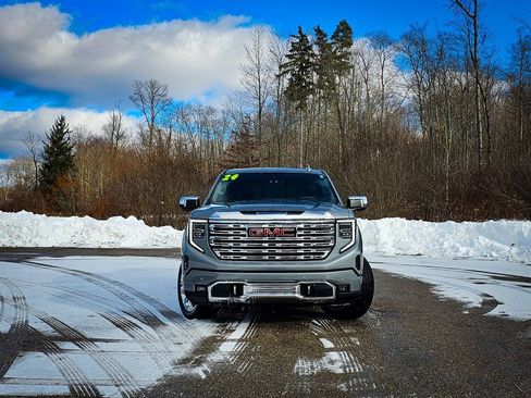 Certified 2024 GMC Sierra 1500 Denali w/ Technology Package image 12