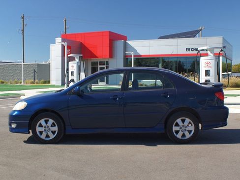 Used 2005 Toyota Corolla S image 7