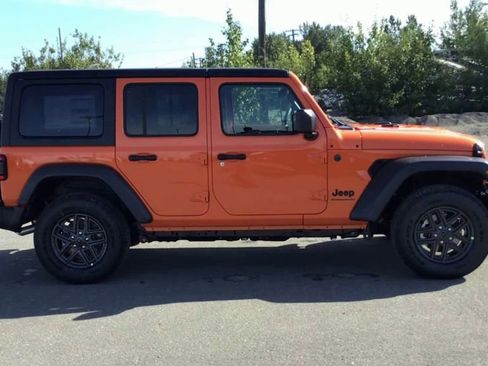 New 2025 Jeep Wrangler Sport S image 9