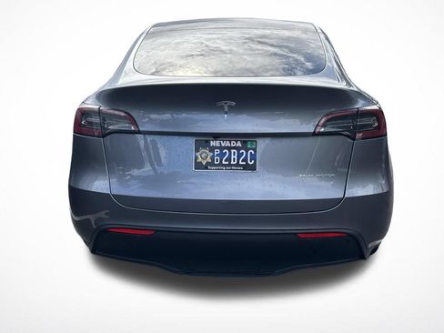 Used 2024 Tesla Model Y Long Range AWD/4WD image 5