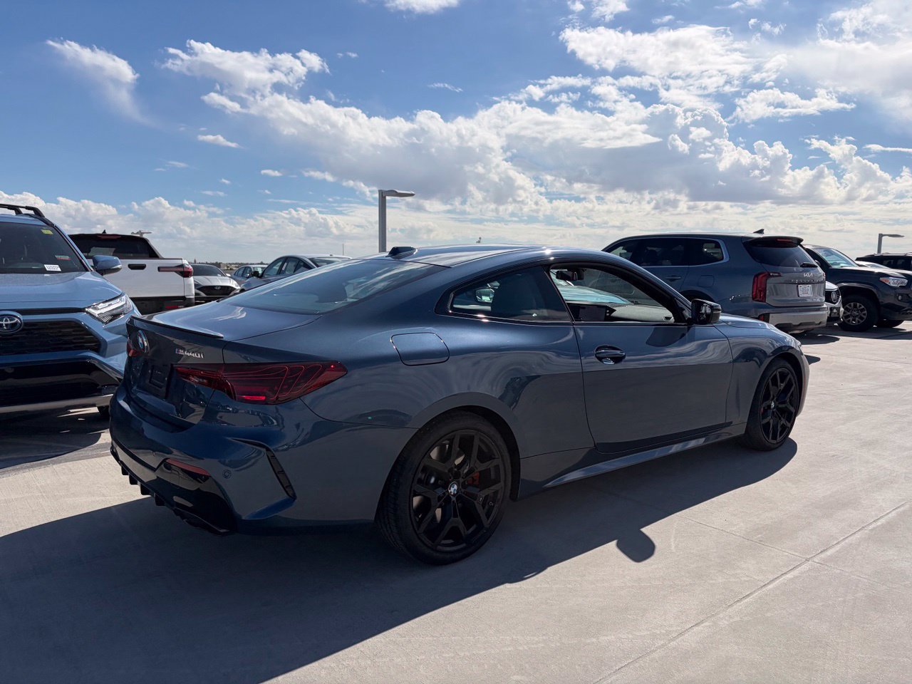 Used 2025 BMW 440i xDrive Coupe w/ Premium Package AWD/4WD image 2