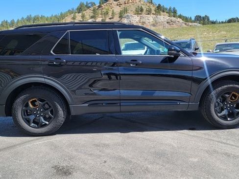 Used 2026 Ford Explorer Tremor w/ Tremor Convenience Package AWD/4WD image 5