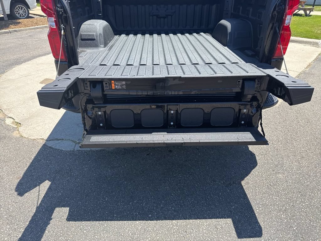 New 2026 Chevrolet Silverado 1500 RST AWD/4WD image 6